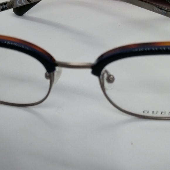 New/Authentic Guess Club Master Style GU19… - Picture 4 of 7